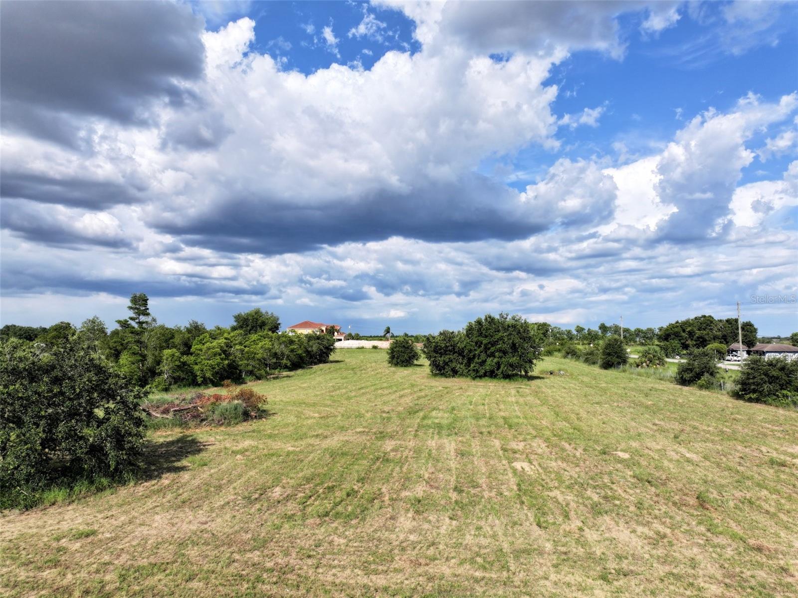 ACREAGE - Residential