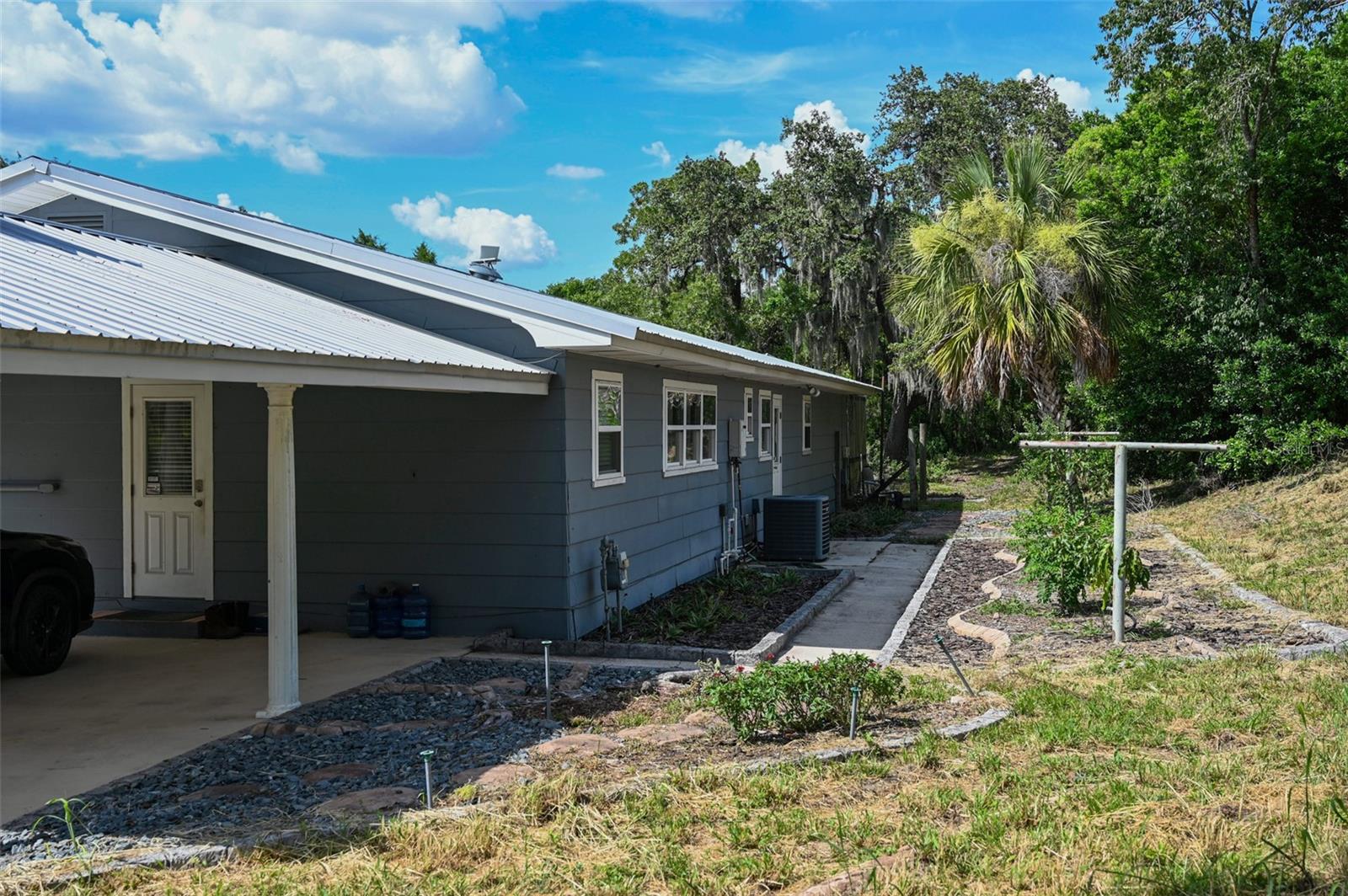 ACREAGE - Residential