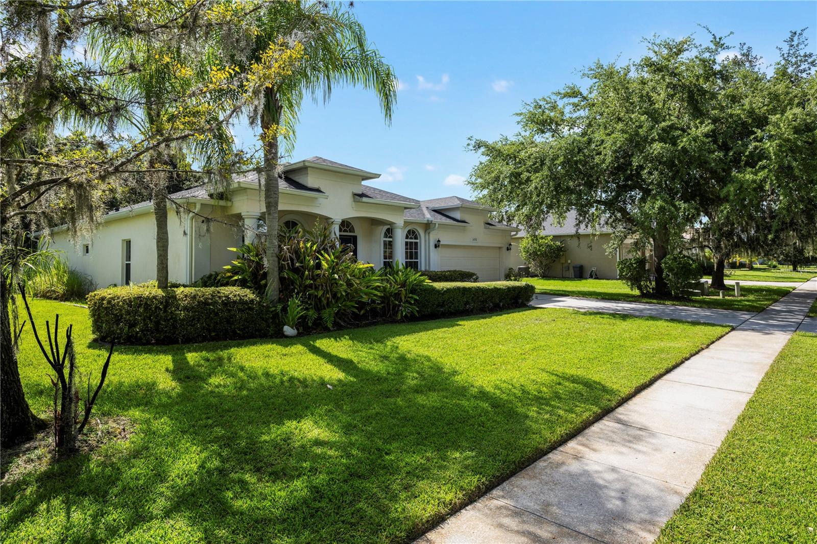 3192 WATERBRIDGE LANE