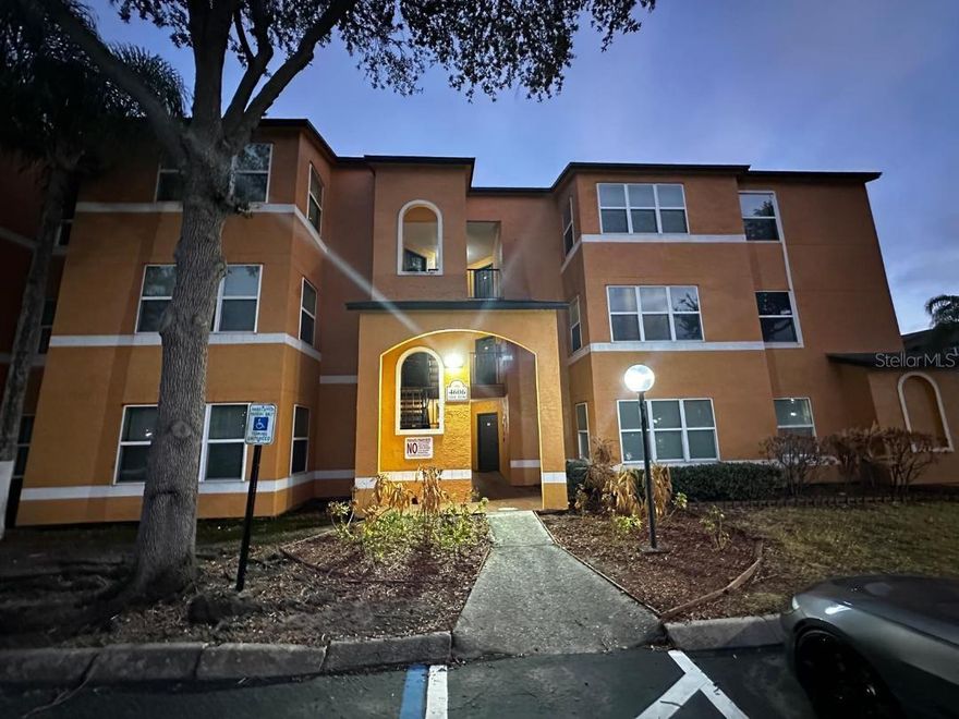 Welcome to this well-maintained 1-bedroom, 1-bathroom condo located in the sought-after Venetian Place gated community in Orlando Florida. Ideally situated just minutes from Orlando International Airport, Downtown Orlando, and major highways including 408, 528, and 417, this home offers the perfect blend of comfort and convenience. Inside, you'll find a bright and open floor plan with a spacious living area, dining space, and a functional kitchen featuring appliances. The bathroom and kitchen have been fully renovated. The water heater is new. The bedroom offers a generous walk-in closet and direct access to the full bathroom. This second-floor unit is perfect for first-time buyers, investors, or anyone seeking low-maintenance living in a prime location. Residents enjoy resort-style amenities including two swimming pools, a fitness center, a tennis court, clubhouse, and more. Don’t miss your chance to own in one of Orlando’s most conveniently located communities!