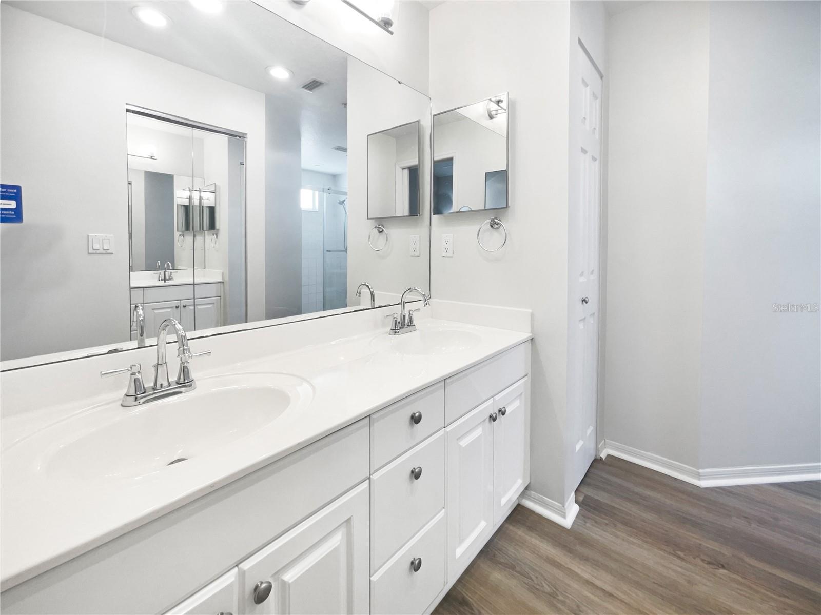 FAIRWAY GARDENS AT TARA - Residential