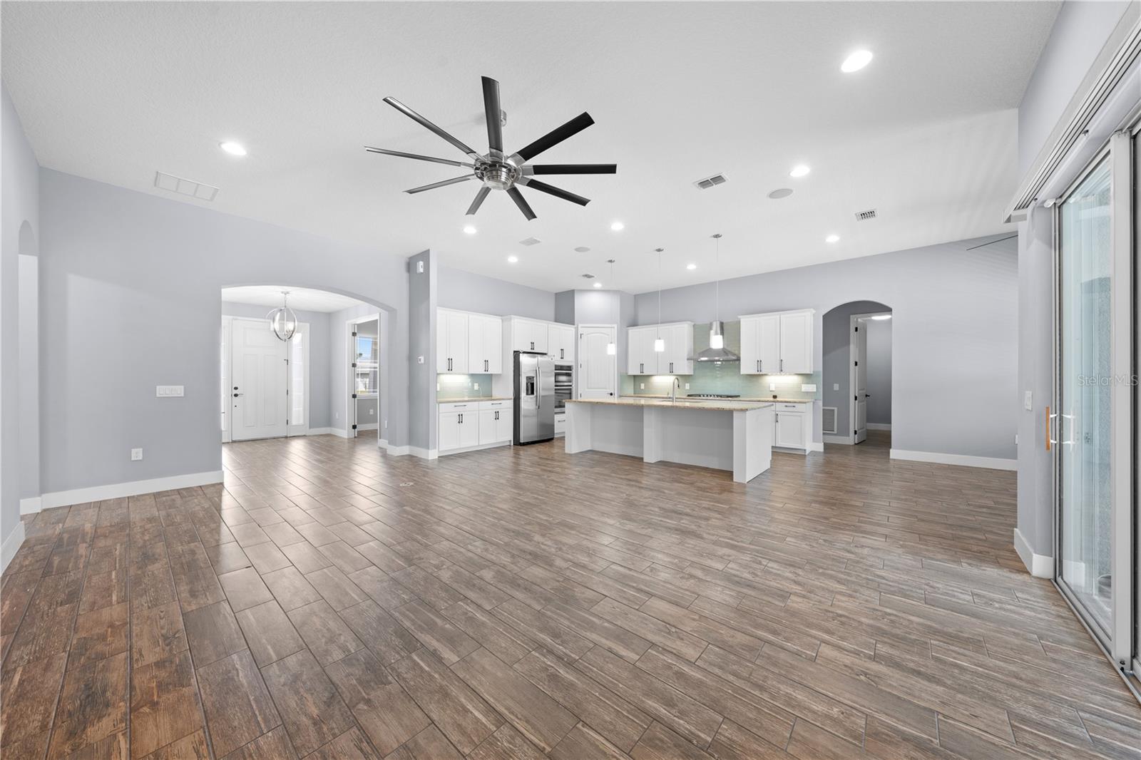 ACREAGE & UNREC - Residential