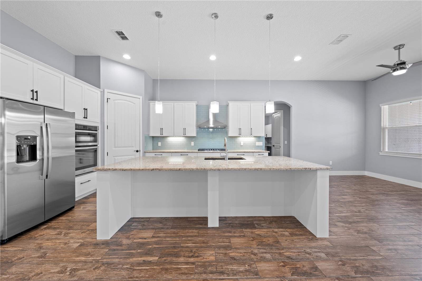 ACREAGE & UNREC - Residential