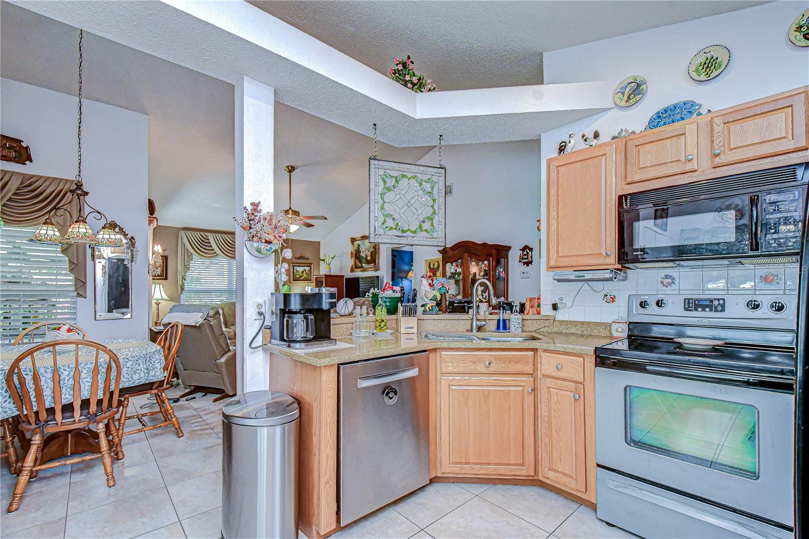 HAMPTON PARK UNIT 4 - Residential