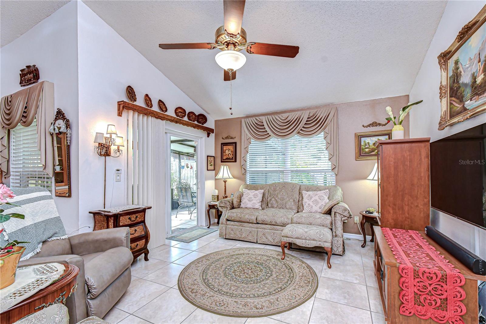 HAMPTON PARK UNIT 4 - Residential