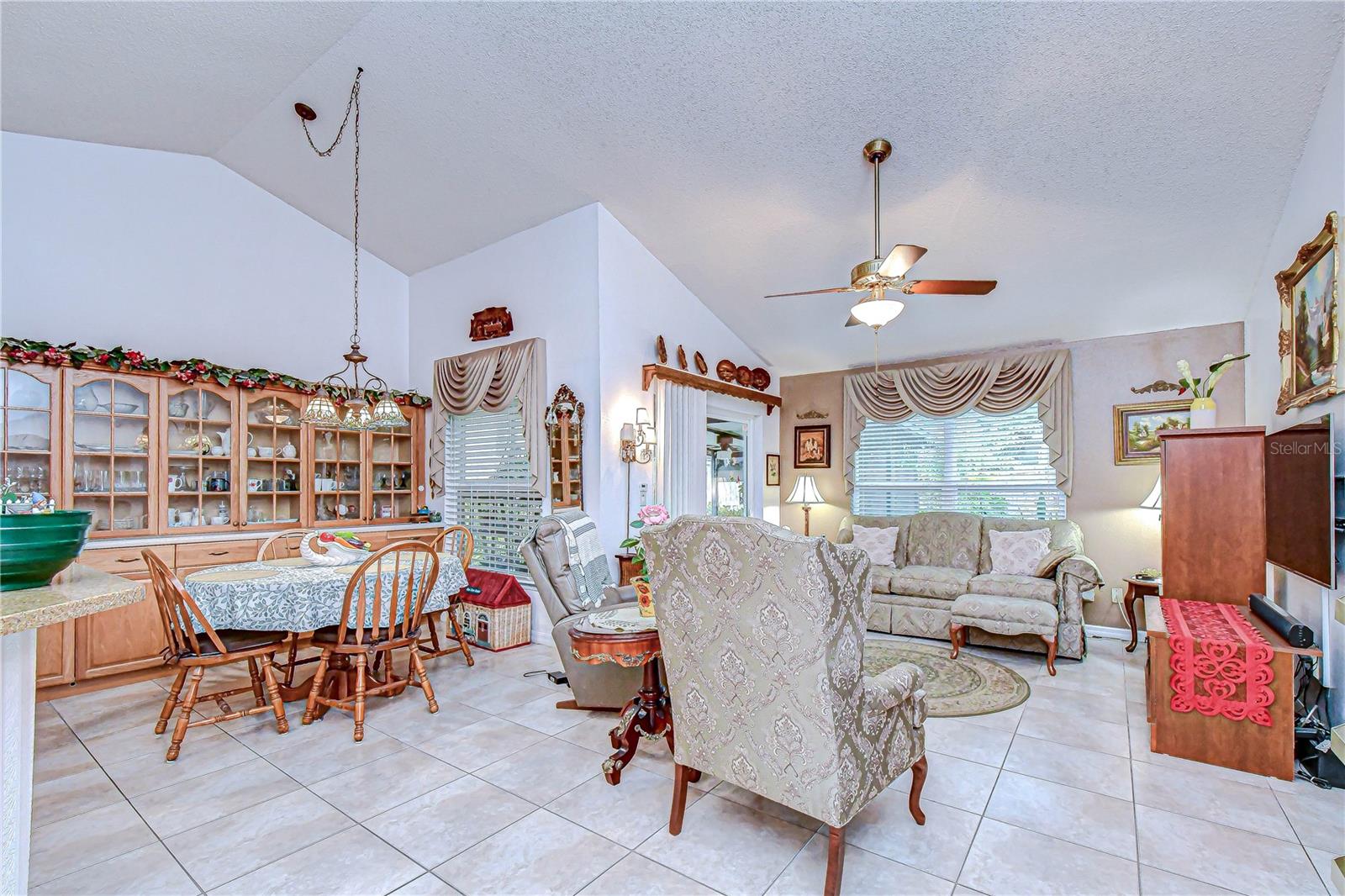 HAMPTON PARK UNIT 4 - Residential