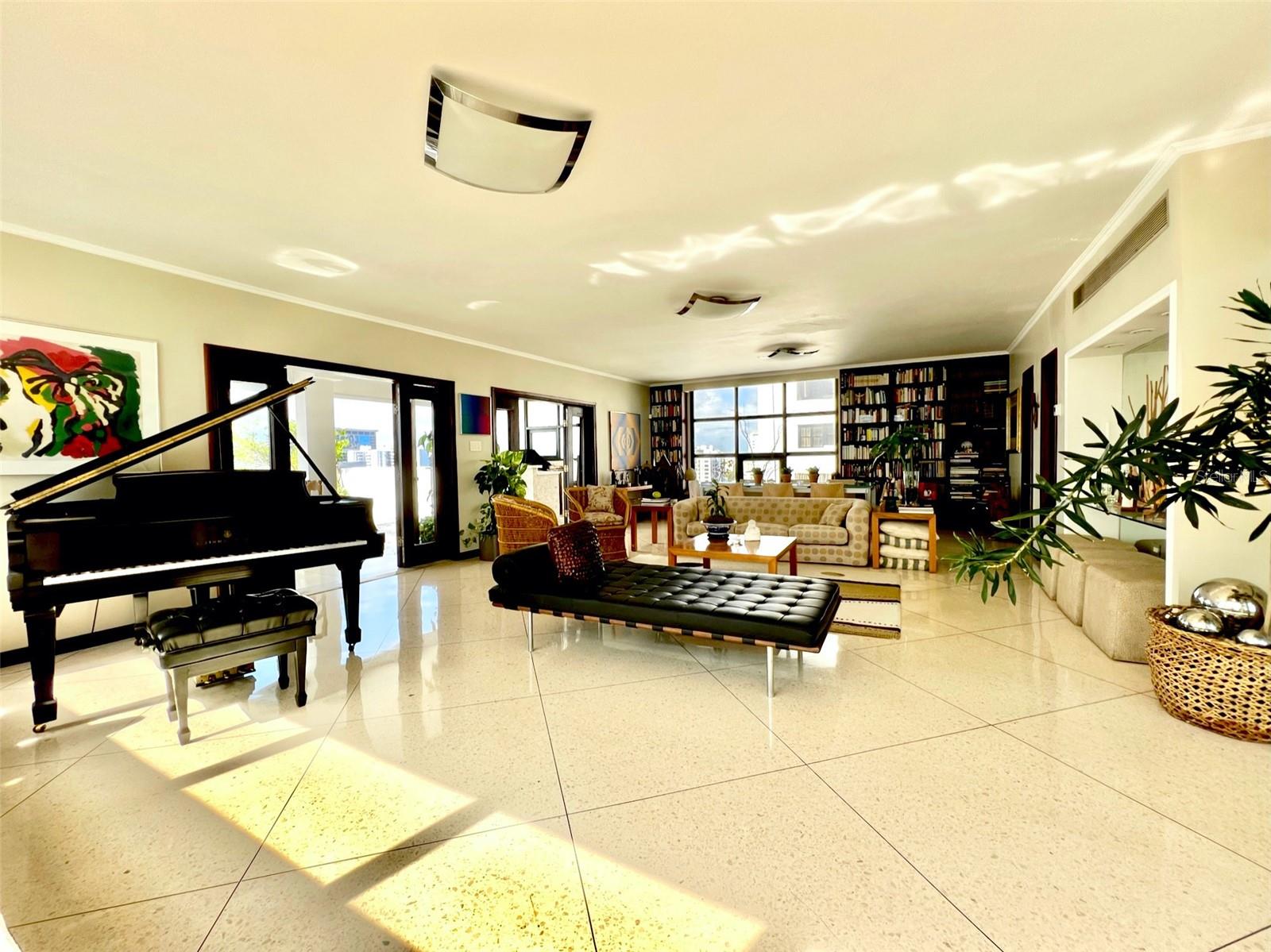 1501 ASHFORD AVE. AVENUE 11 A