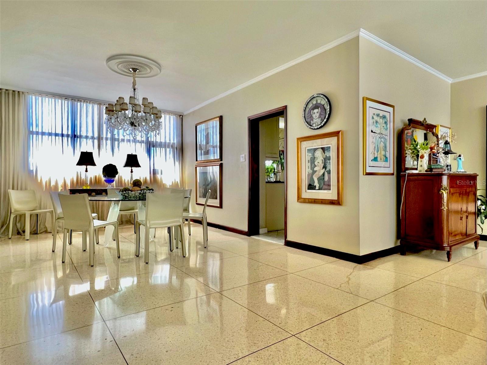 1501 ASHFORD AVE. AVENUE 11 A
