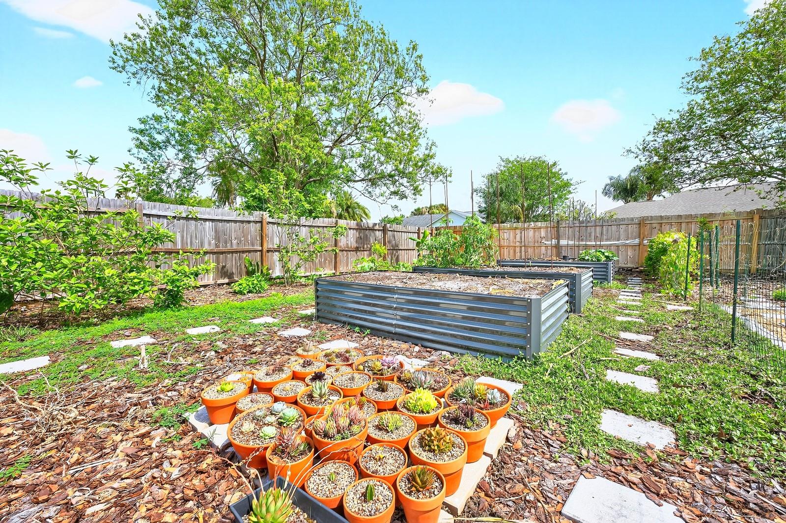 CAPE ORLANDO ESTATES - Residential