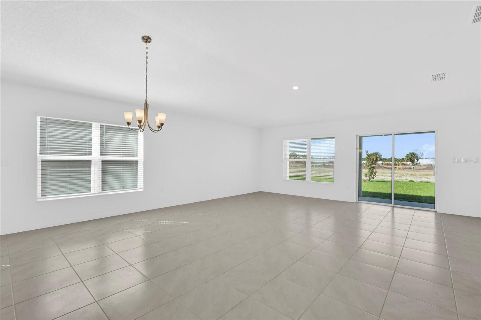 1792 AURORA OAK LANE