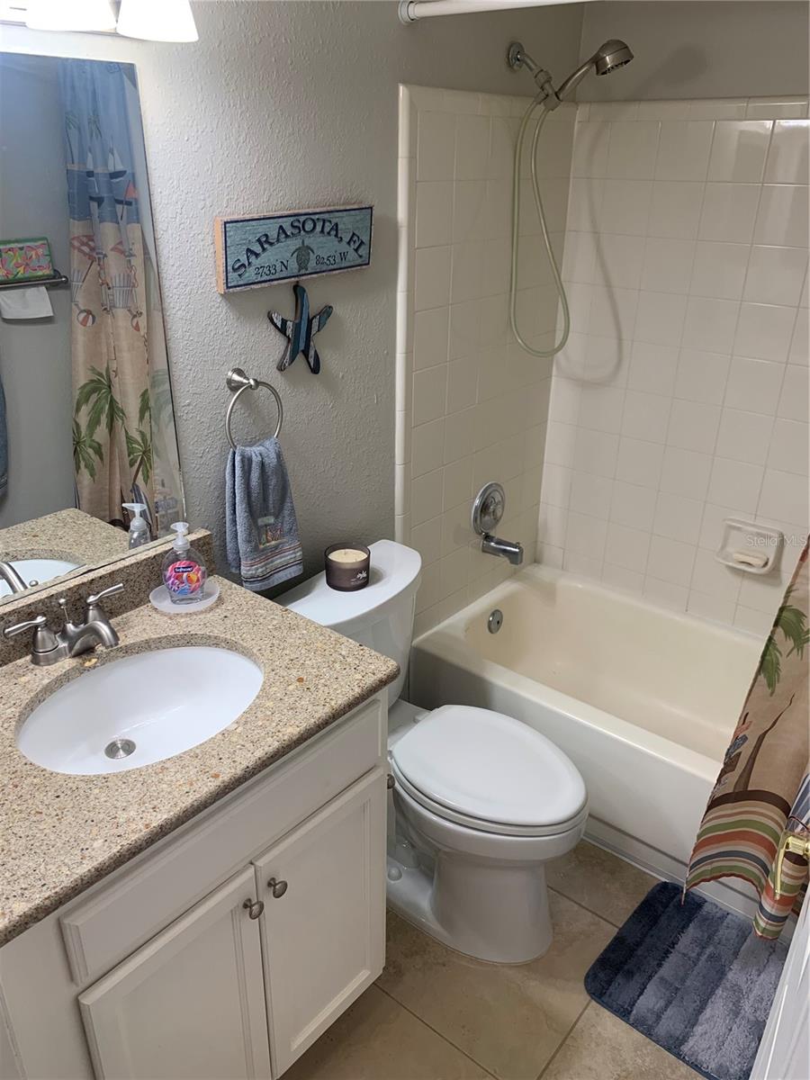 VINTAGE GRAND - Residential