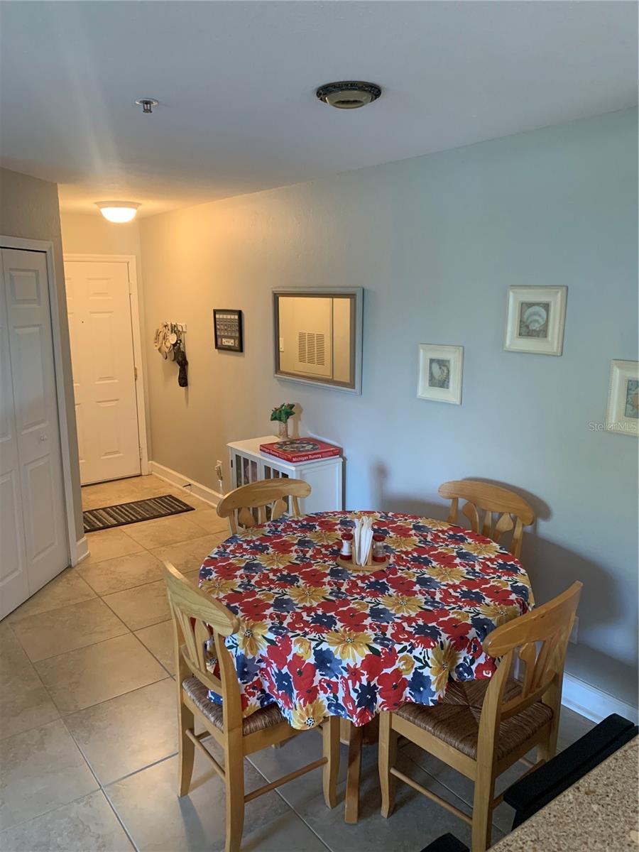 VINTAGE GRAND - Residential