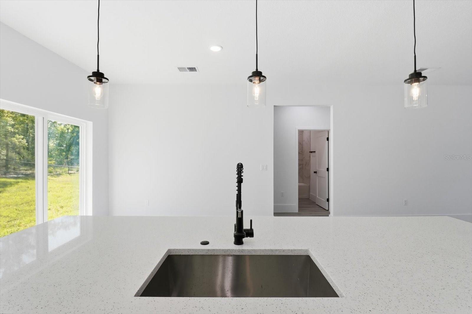 CITRUS SPRINGS UNIT 1 PLAT BK 5 PG 89 LOT 6 BLK 77 - Residential