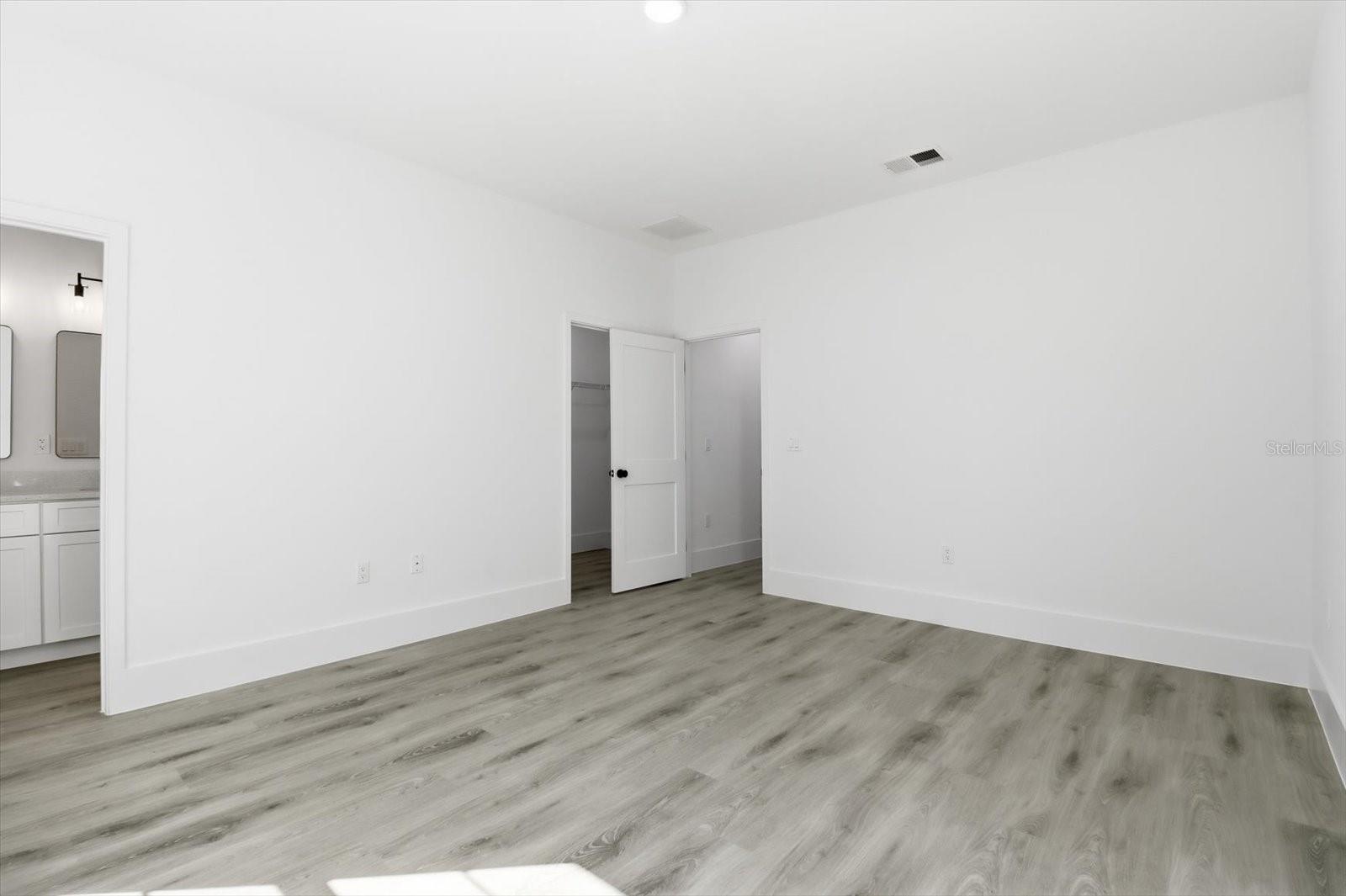 CITRUS SPRINGS UNIT 1 PLAT BK 5 PG 89 LOT 6 BLK 77 - Residential