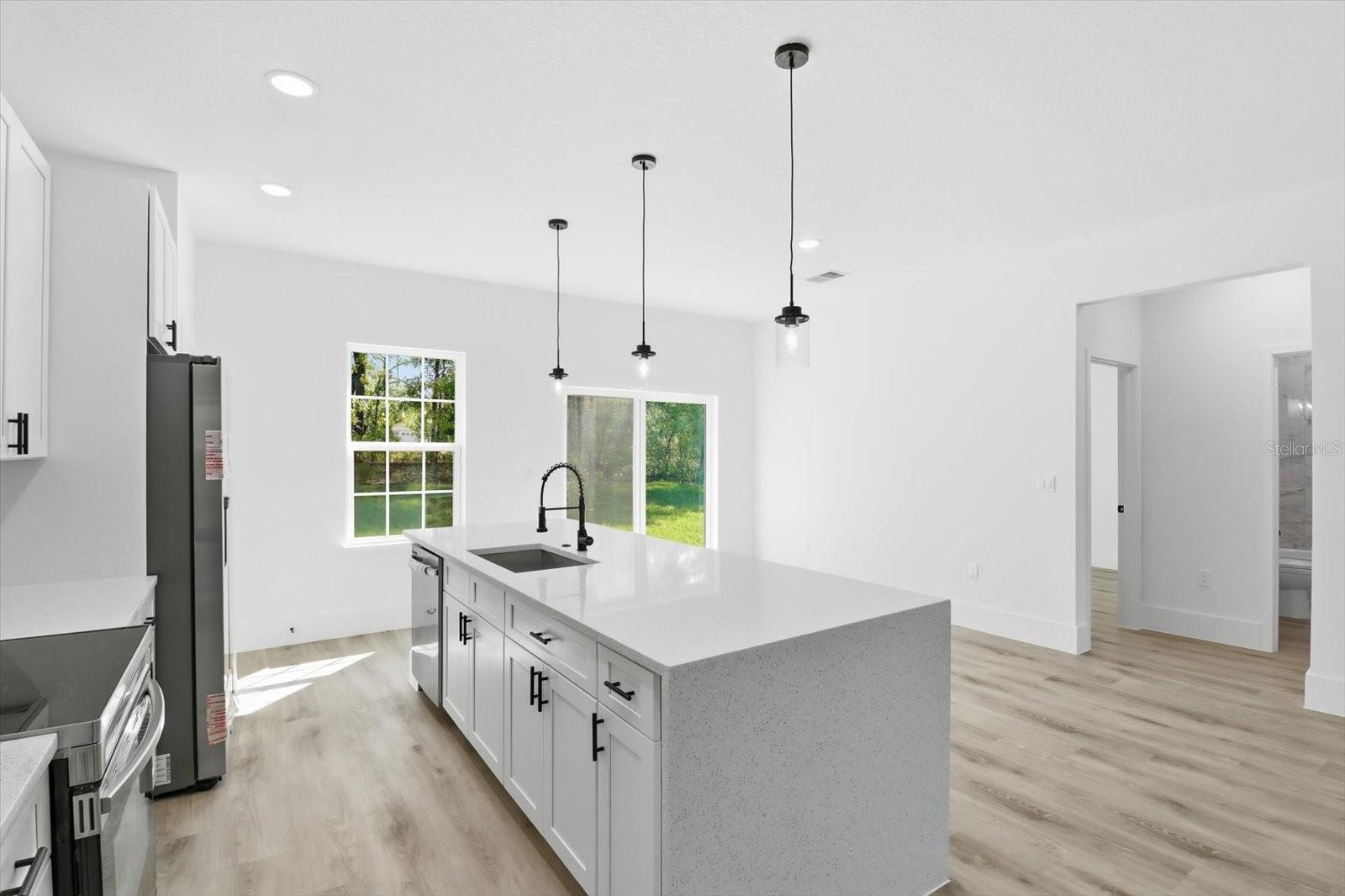 CITRUS SPRINGS UNIT 1 PLAT BK 5 PG 89 LOT 6 BLK 77 - Residential