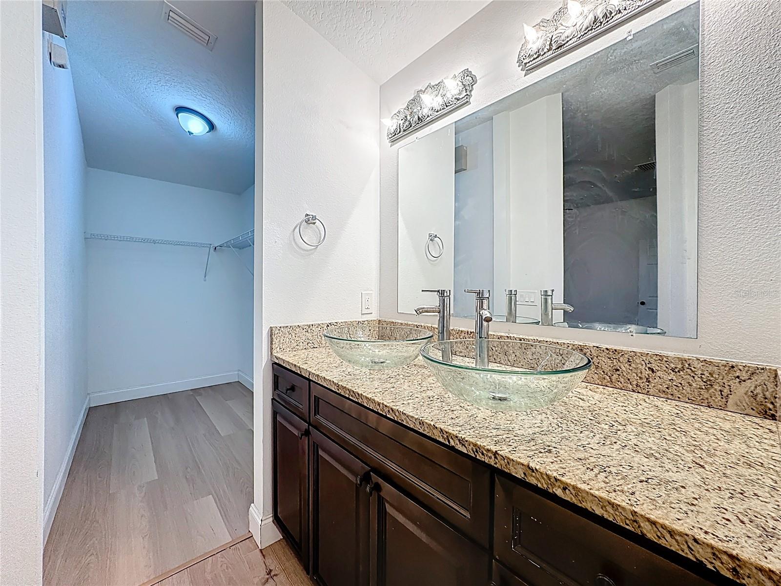 DELTONA LAKES UNIT 32 - Residential