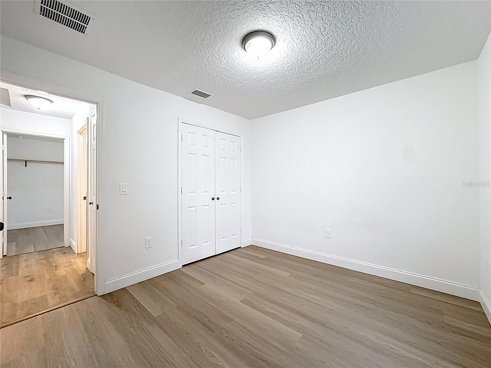 DELTONA LAKES UNIT 32 - Residential