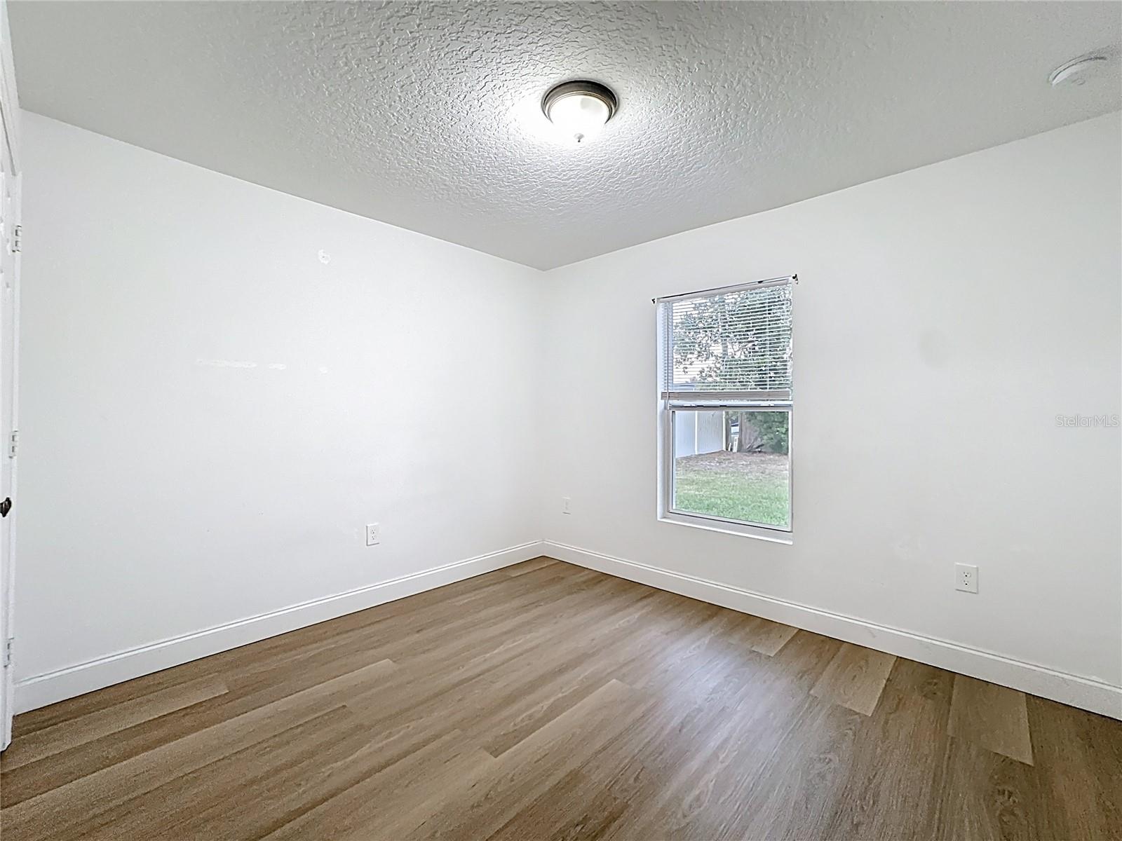 DELTONA LAKES UNIT 32 - Residential