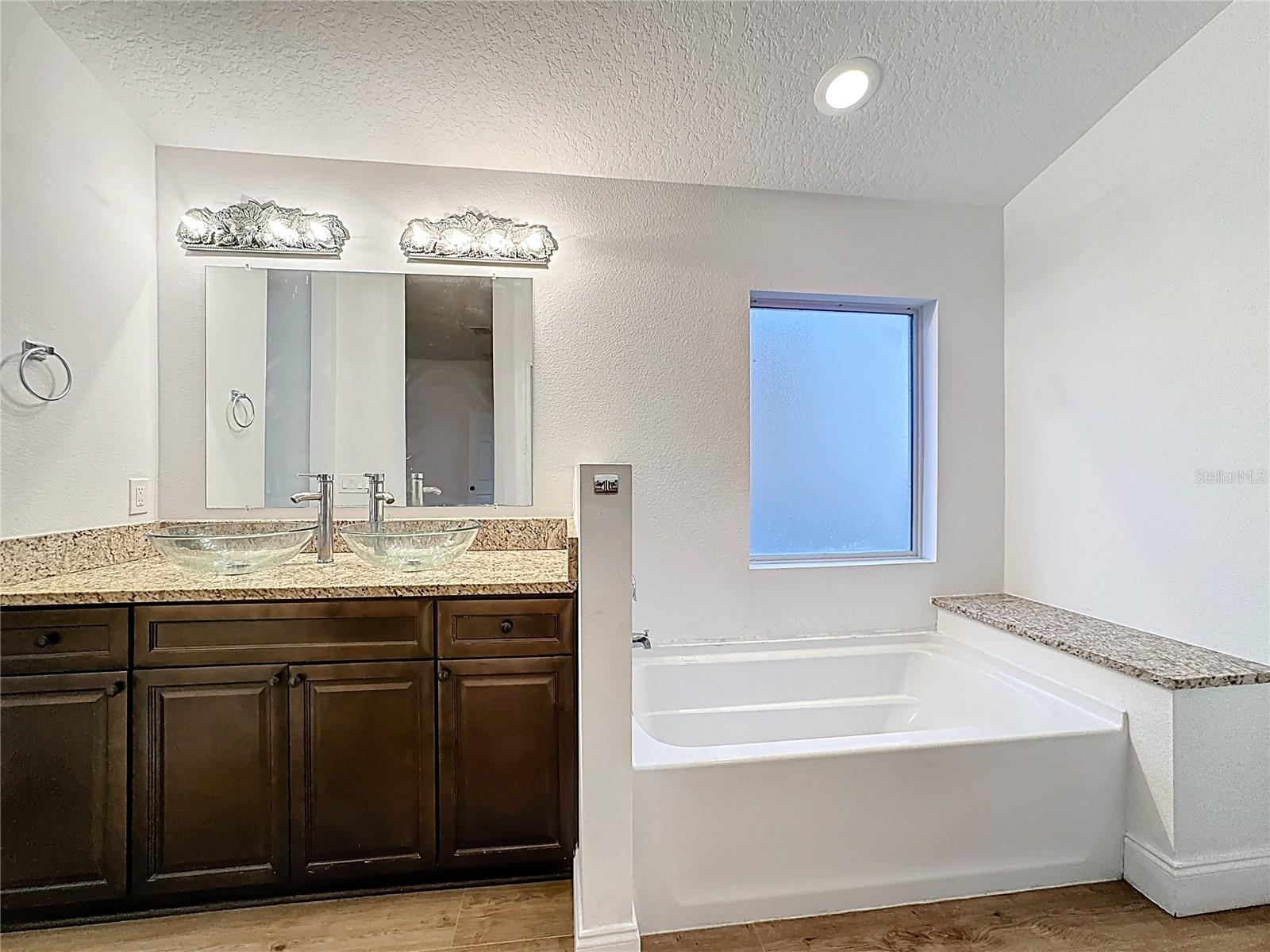 DELTONA LAKES UNIT 32 - Residential