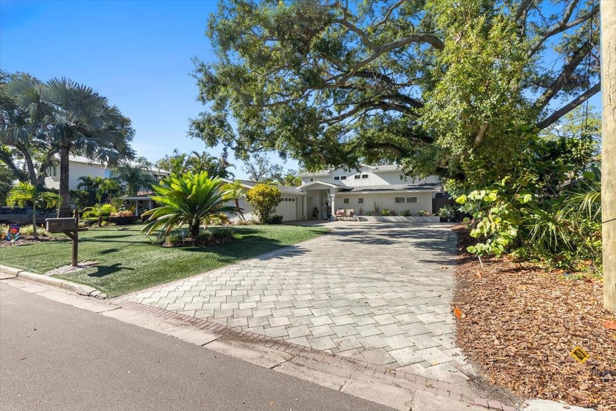 4722 W LAUREL ROAD