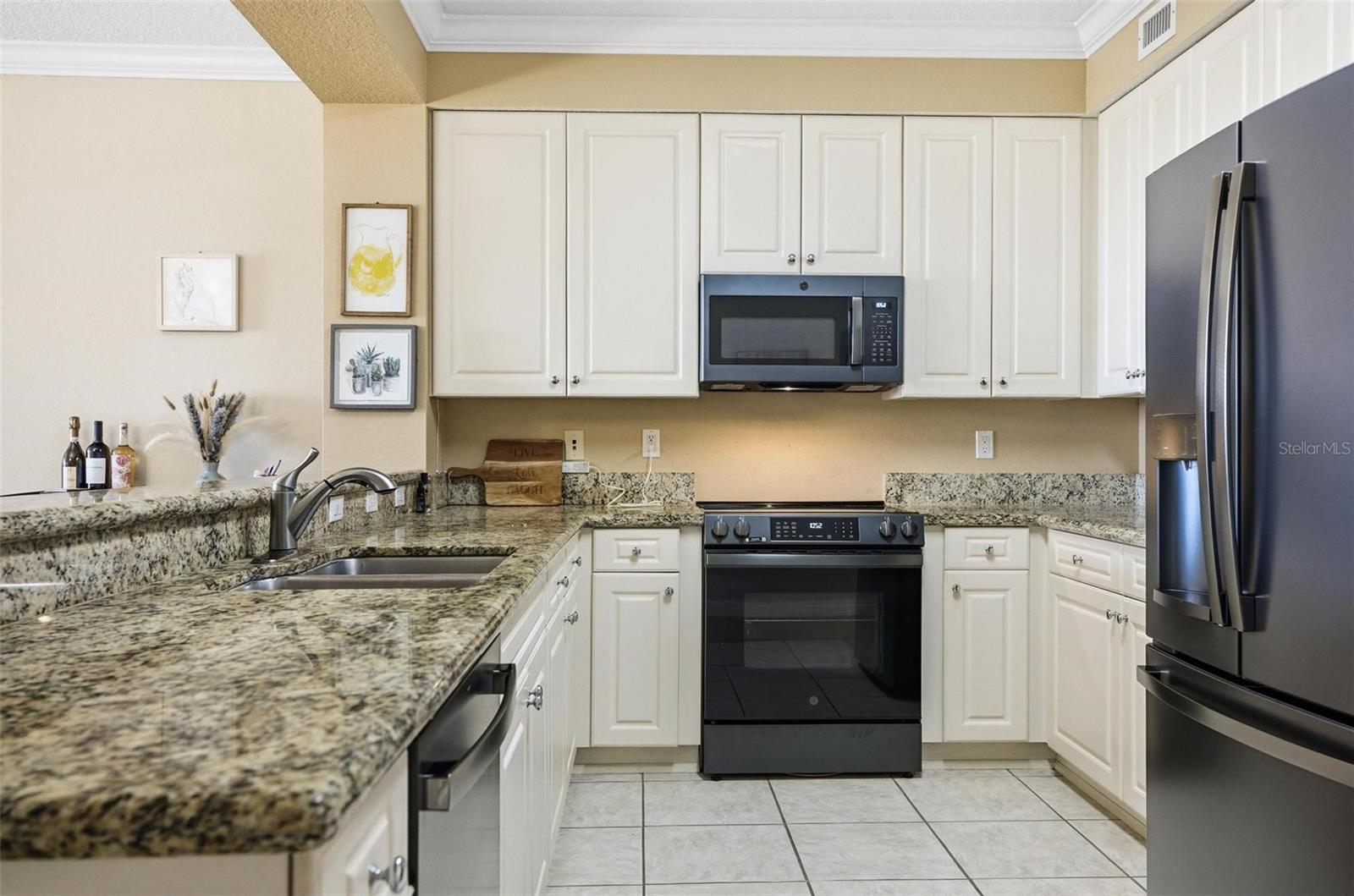 SURF CLUB III CONDO - Residential
