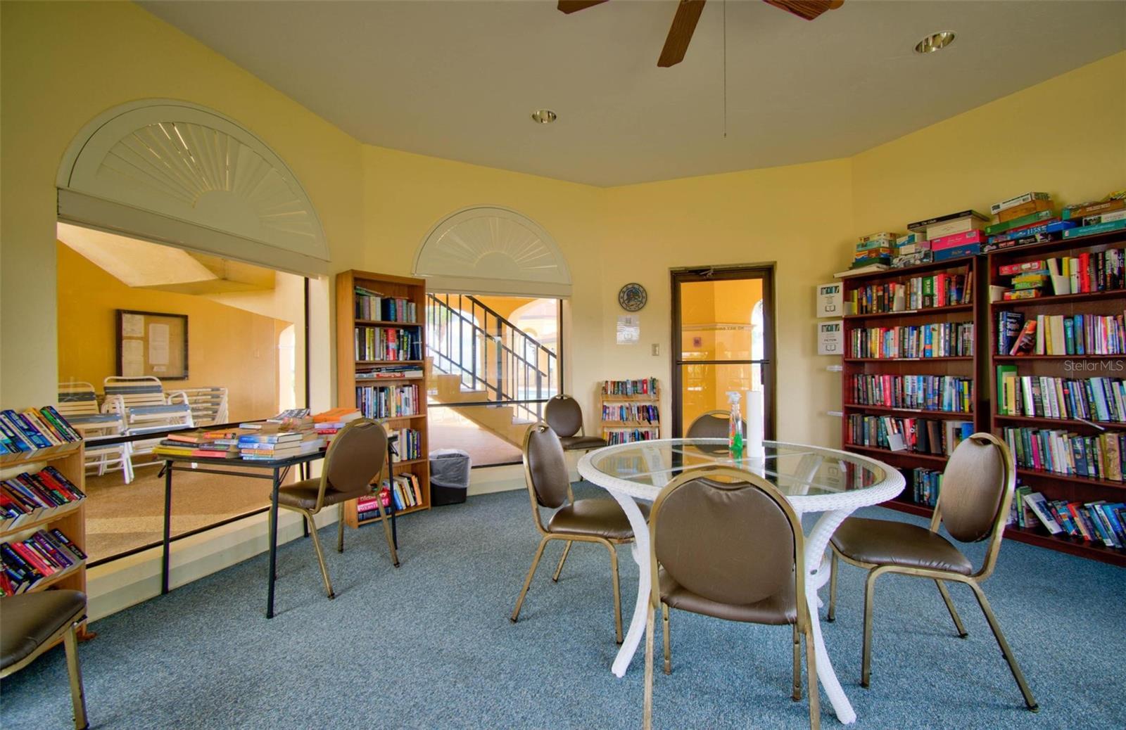 SURF CLUB III CONDO - Residential