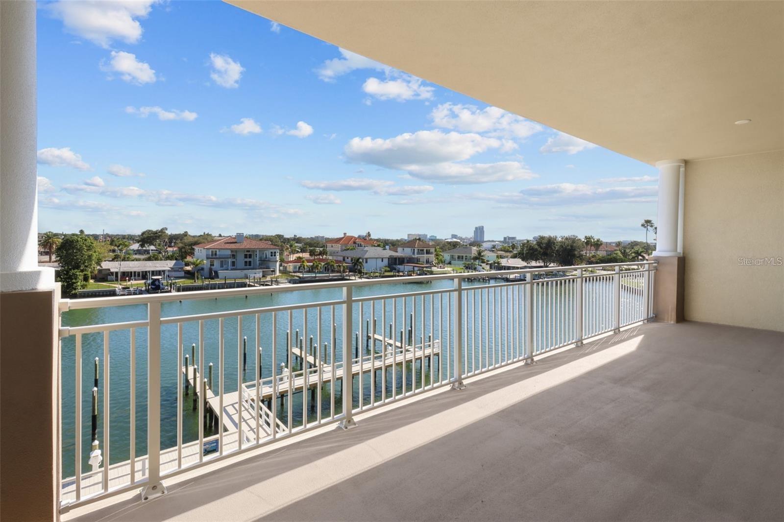 ISLAND ESTATES OF CLEARWATER - Residential