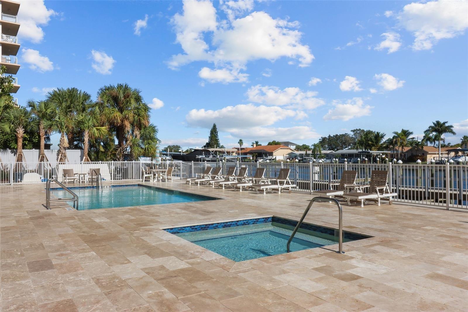 125 ISLAND WAY 403