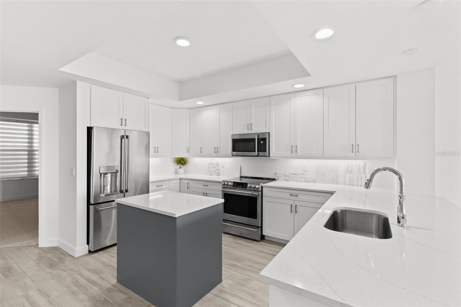 ISLAND ESTATES OF CLEARWATER - Residential