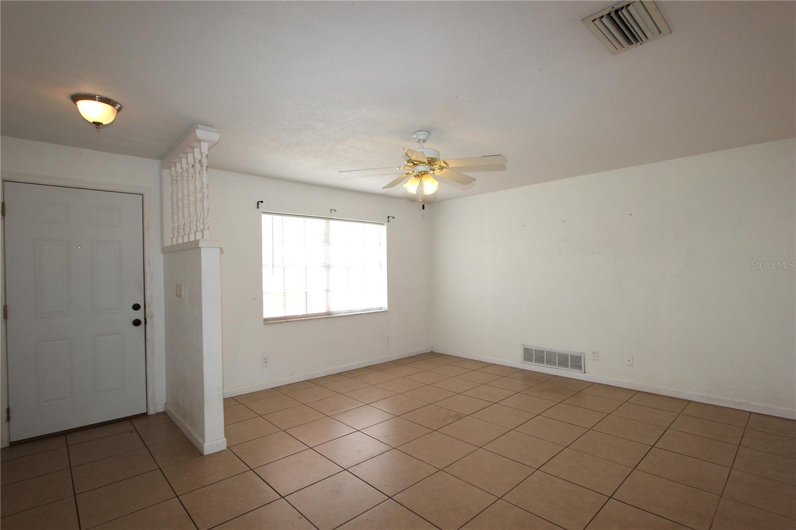 2013 DEARING AVENUE