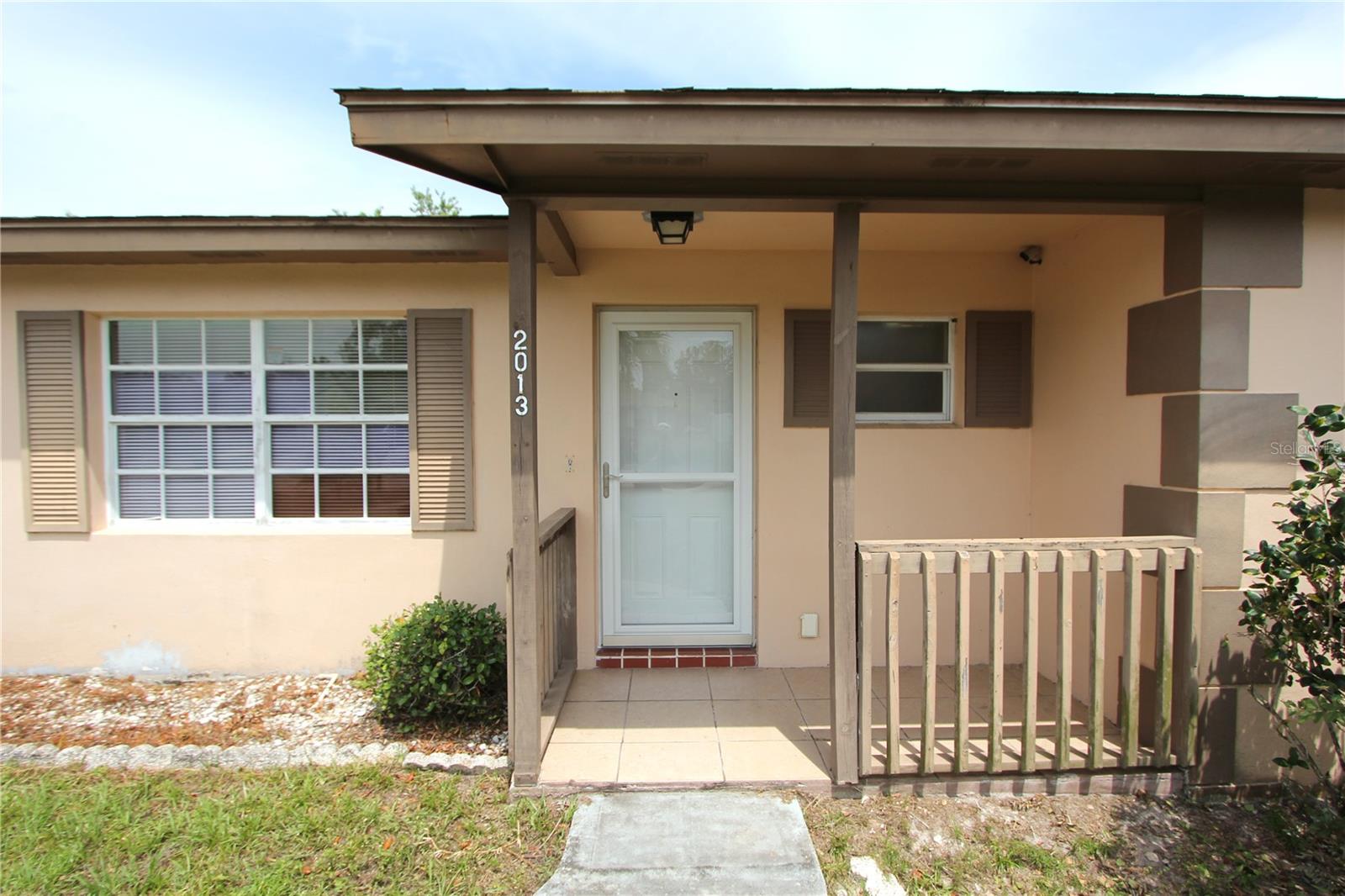 2013 DEARING AVENUE