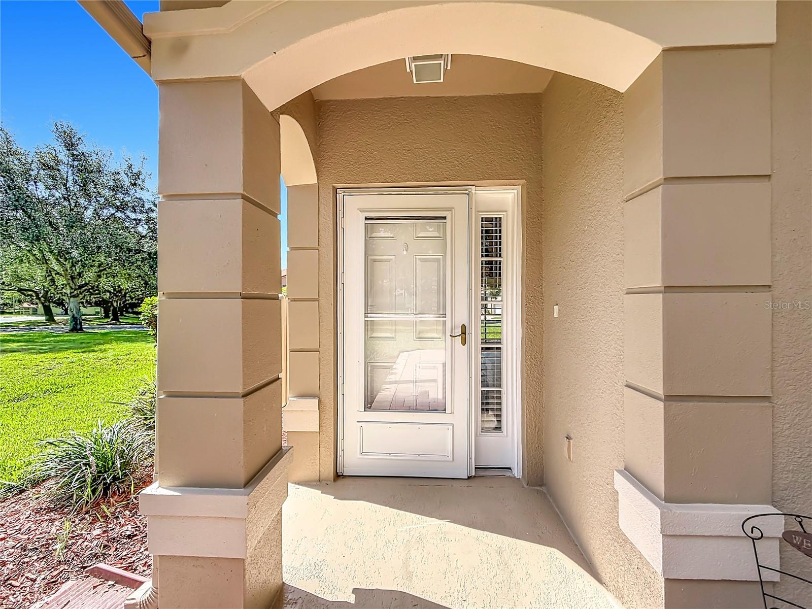 5281 BOWLINE COURT