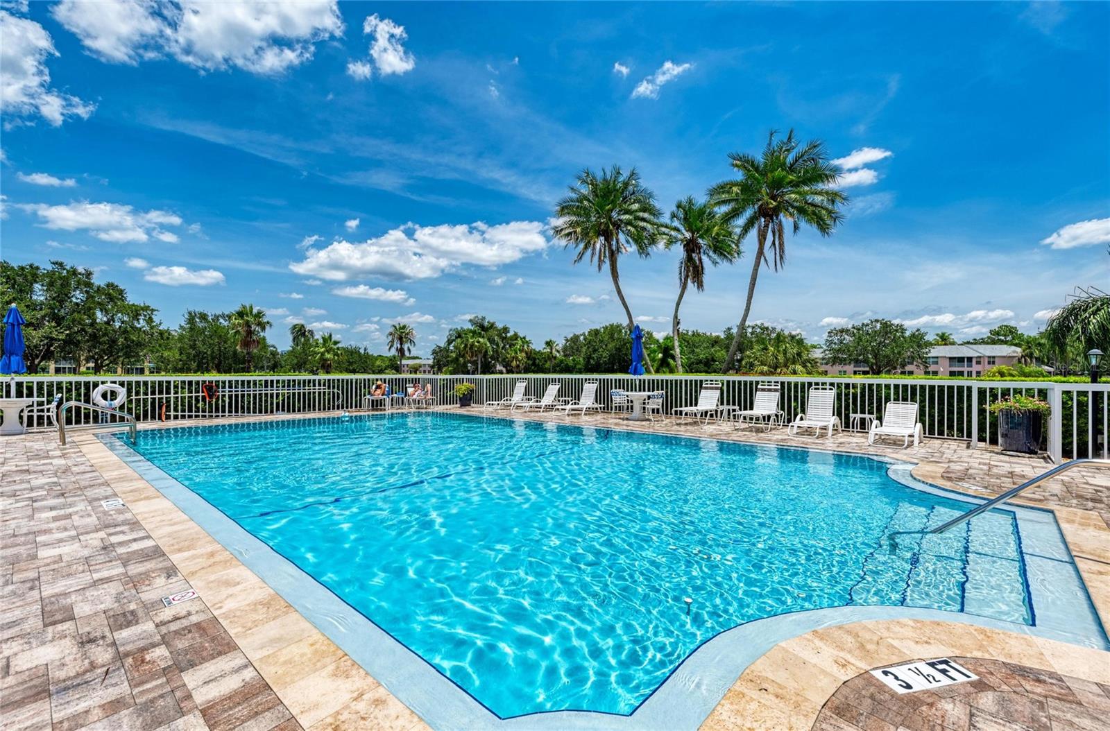 THE VILLAS AT PINEBROOK PH IV - Residential