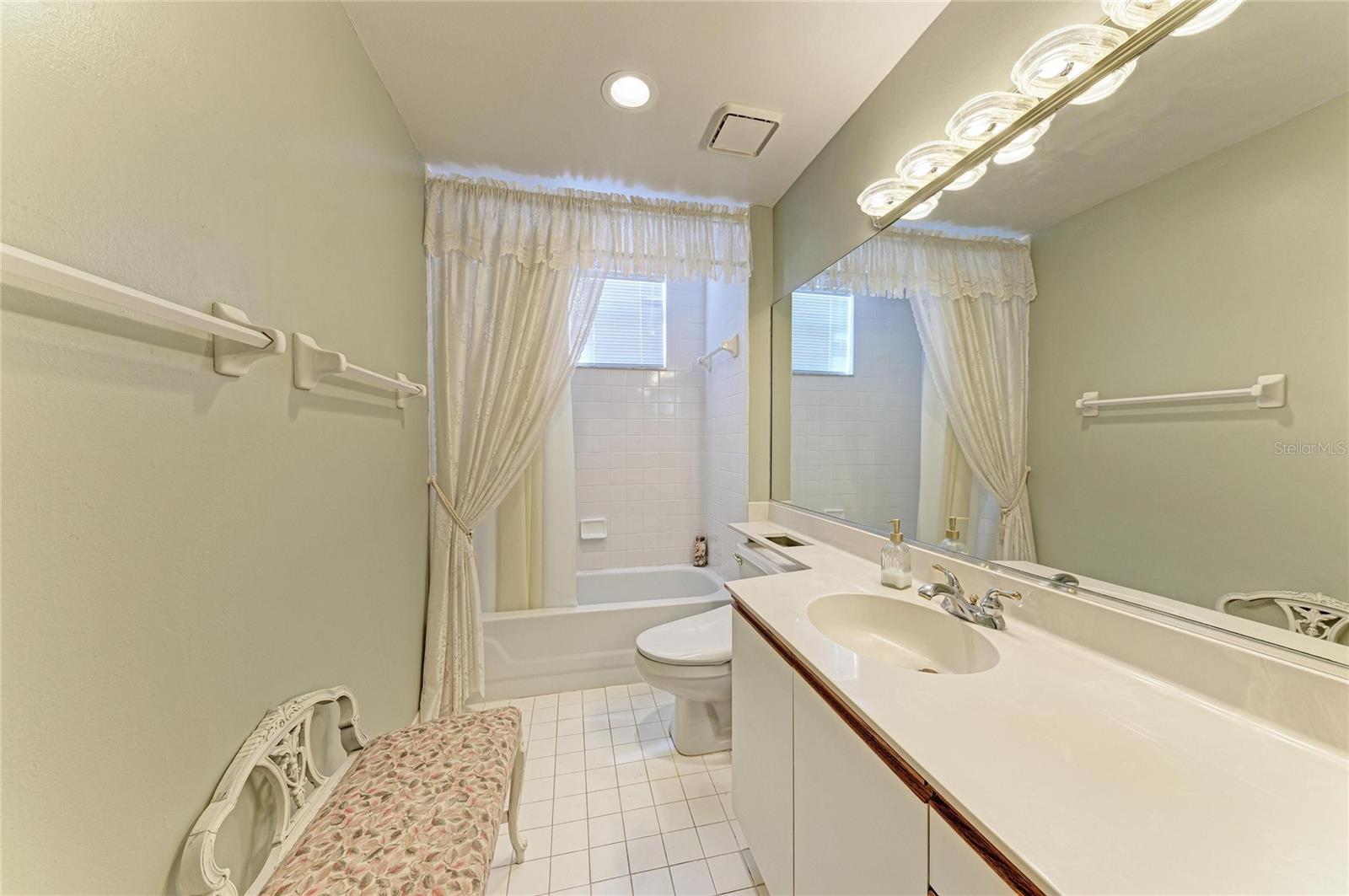 THE VILLAS AT PINEBROOK PH IV - Residential