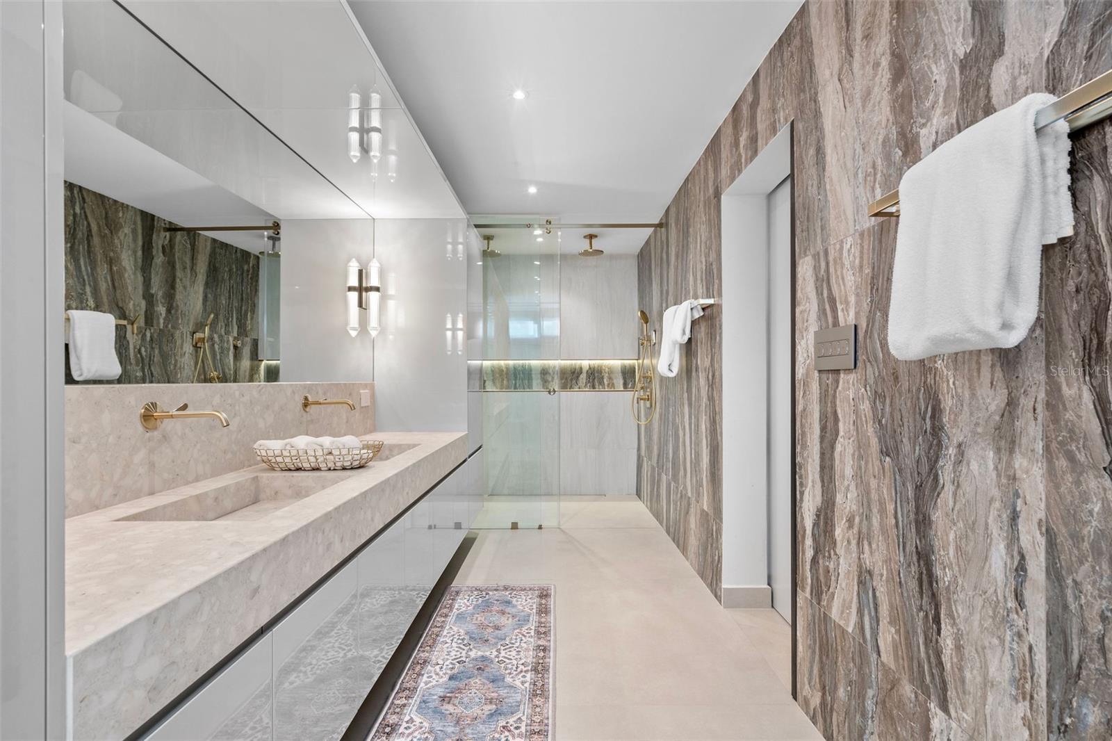 GARDEN HILLS - Residential
