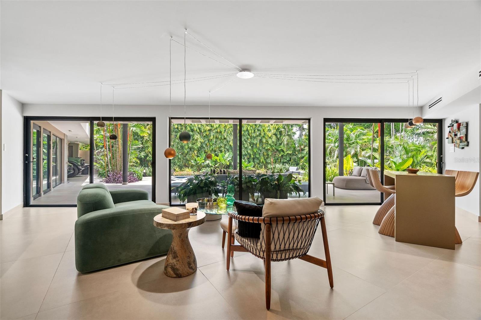 GARDEN HILLS - Residential