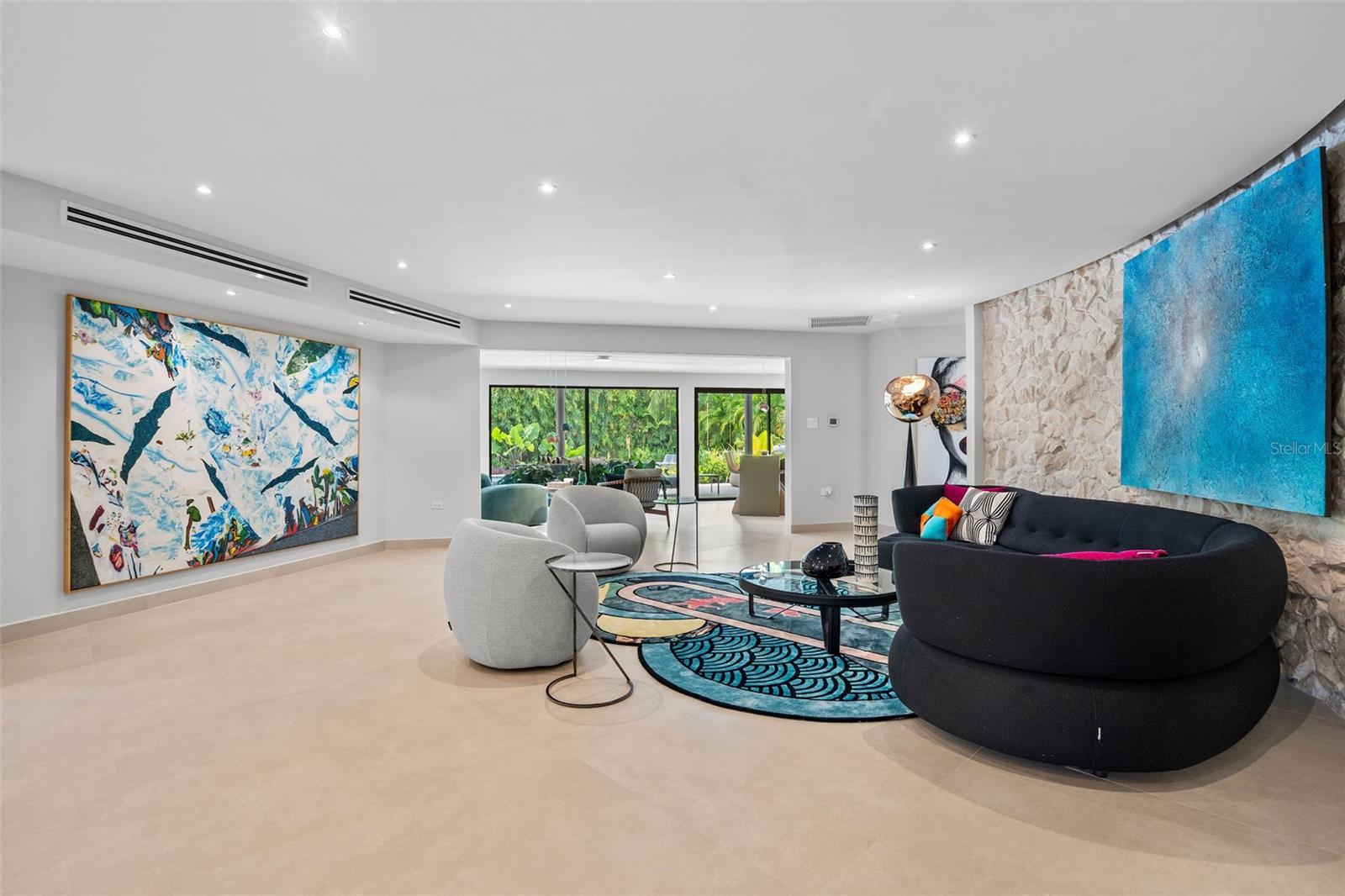 GARDEN HILLS - Residential