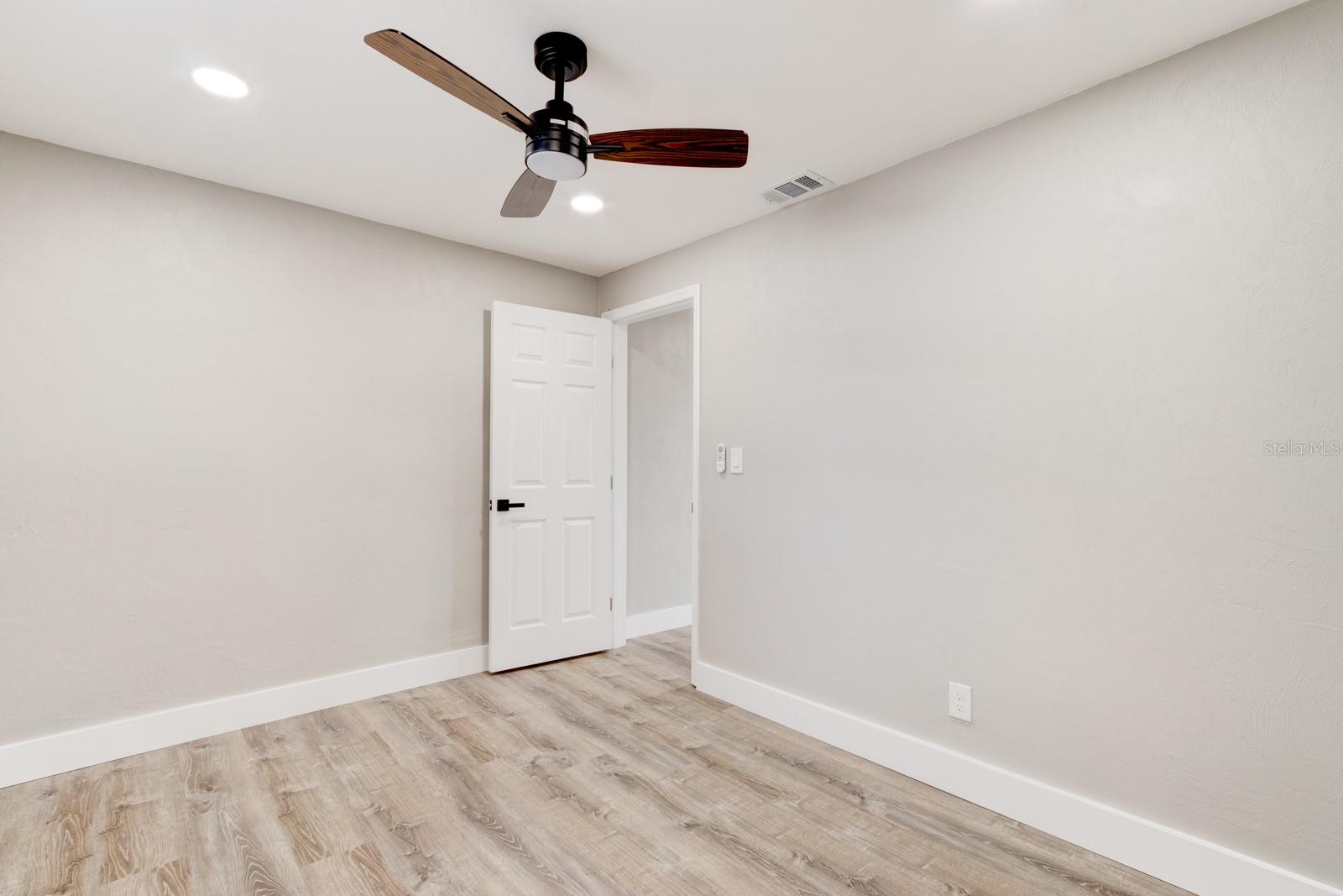 WELLWORTH VILLAGE UNIT 01 - Residential