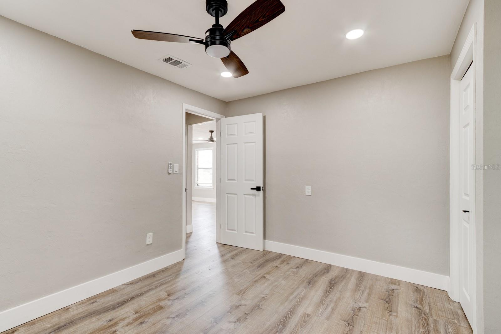 WELLWORTH VILLAGE UNIT 01 - Residential