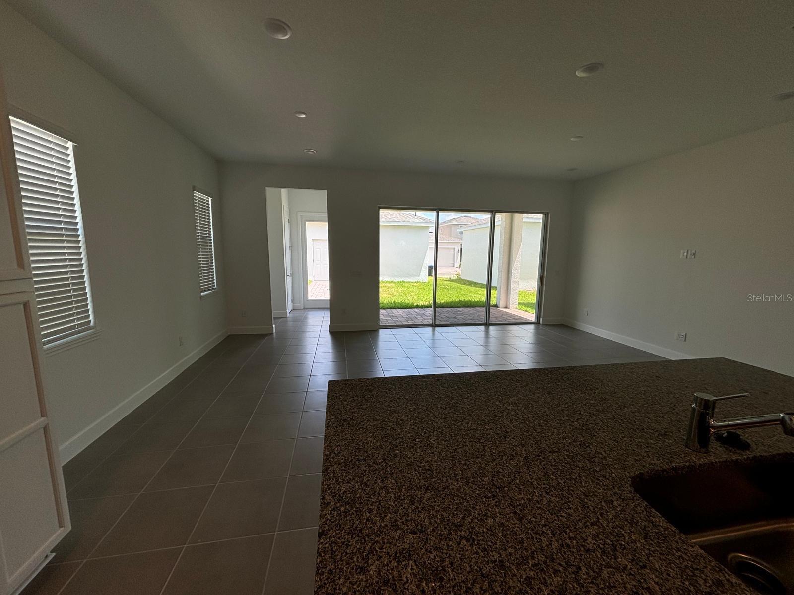 OSPREY RANCH - PHASE 1 - Residential Lease