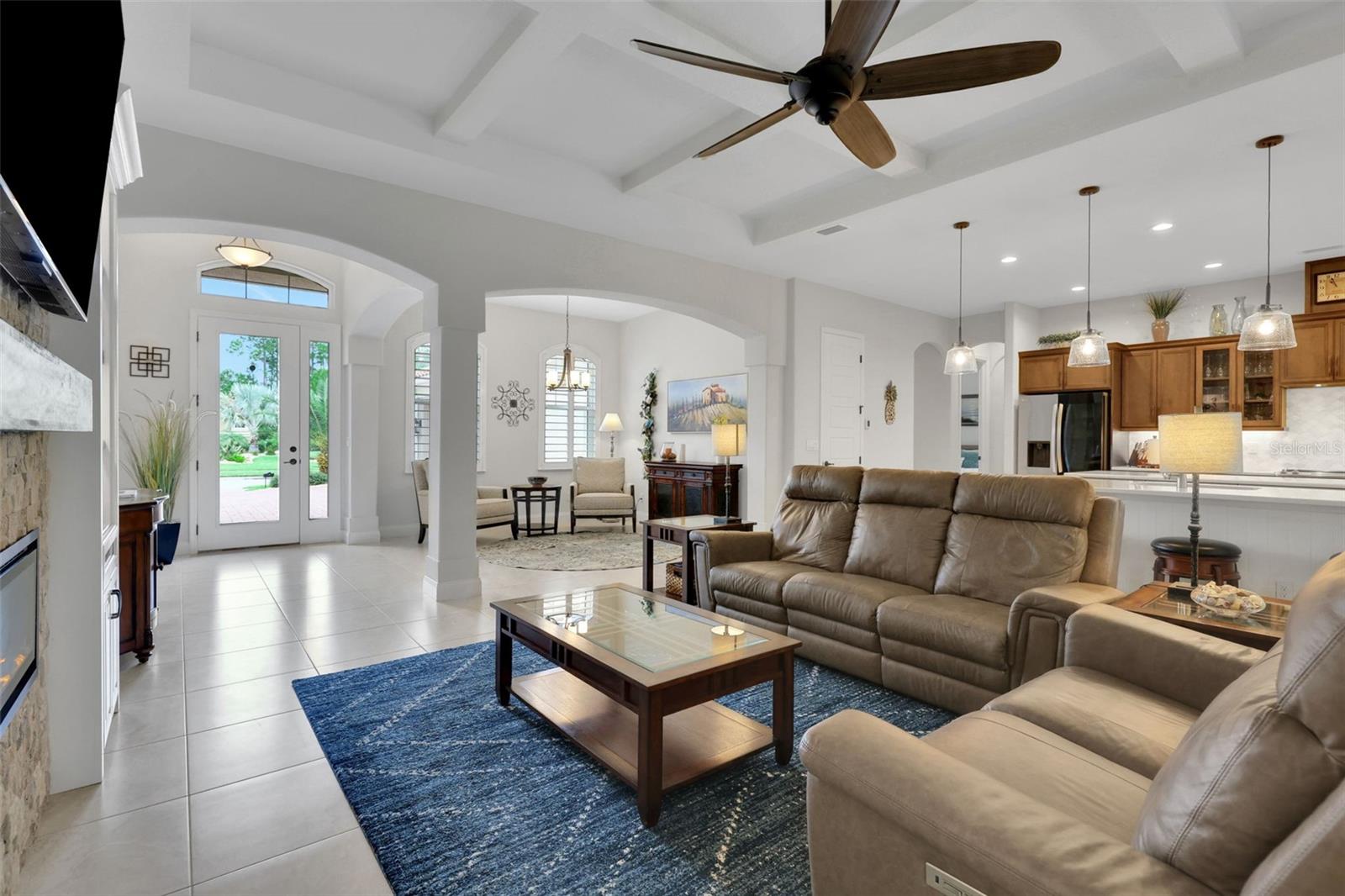 142 PORTOFINO BLVD