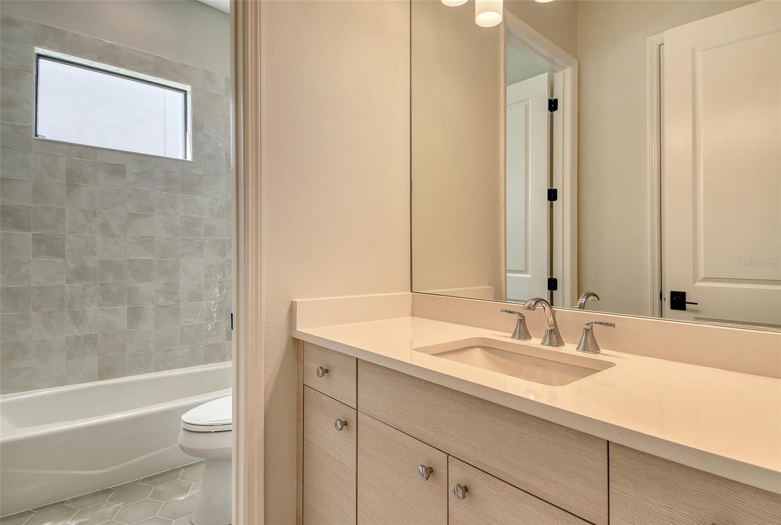 ARIA PHASE III - Residential