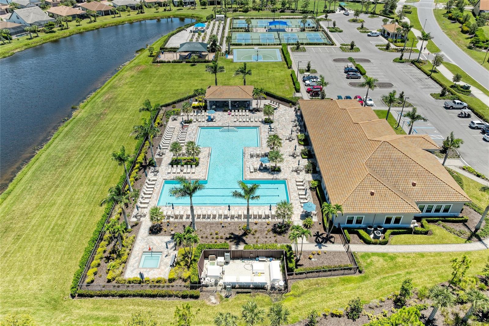 ISLANDWALK AT THE WEST VILLAGES - Residential