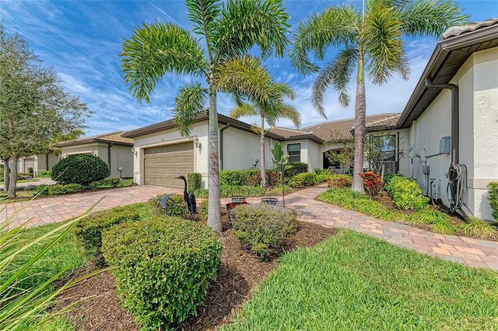 Photo of 12741 Oriago Street, Venice, FL 34293 (MLS # N6143310)
