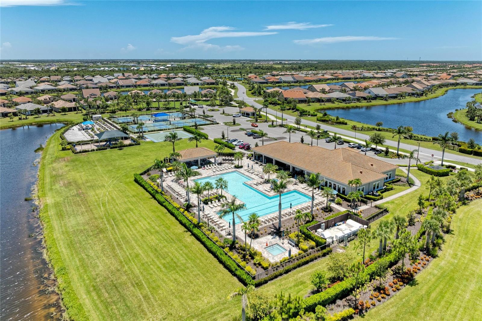 ISLANDWALK AT THE WEST VILLAGES - Residential