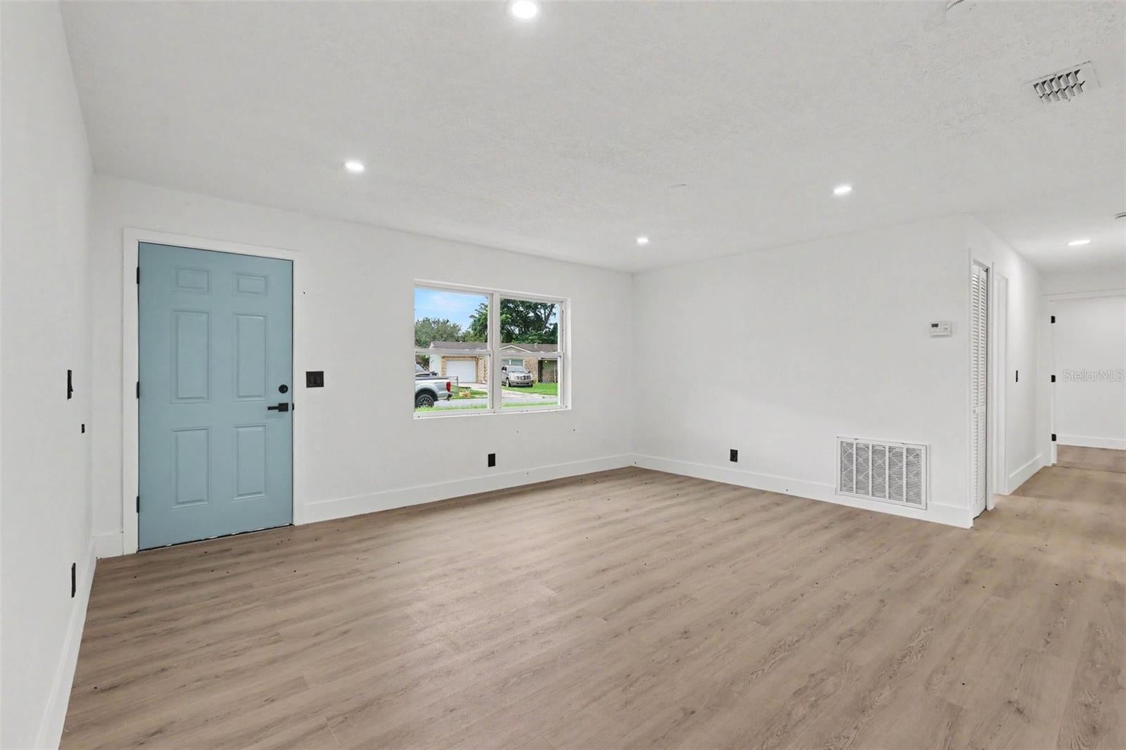 2720 MARS DRIVE