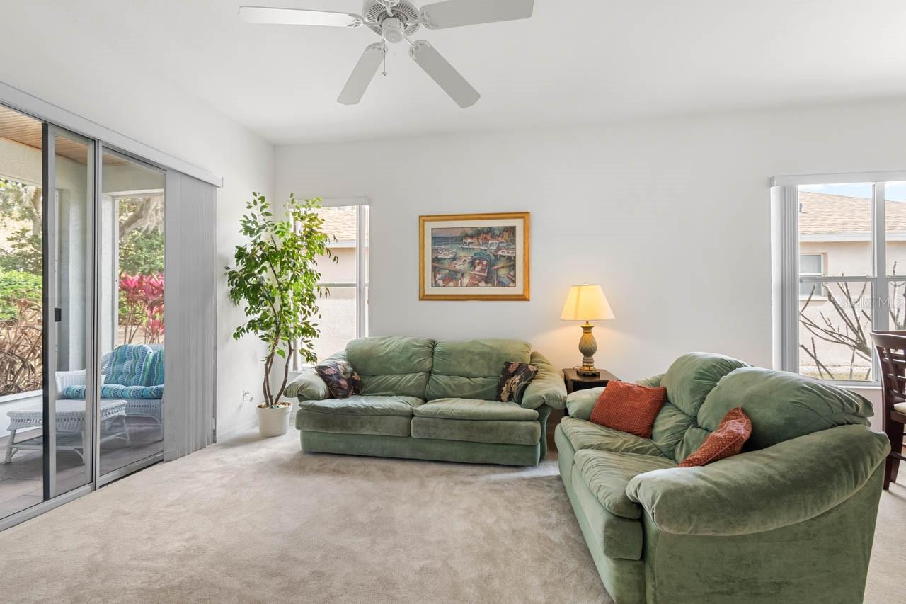 YORKSHIRE SUB - Residential