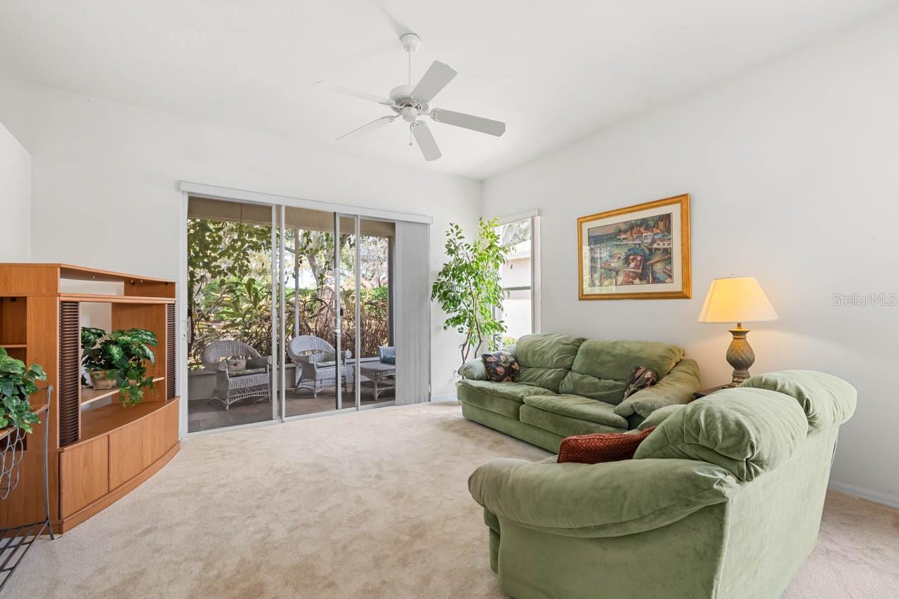 YORKSHIRE SUB - Residential