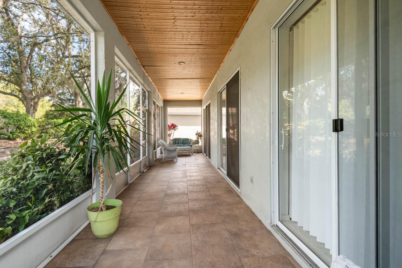 YORKSHIRE SUB - Residential