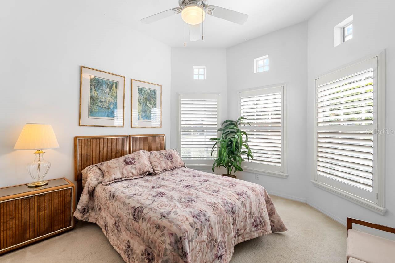 YORKSHIRE SUB - Residential